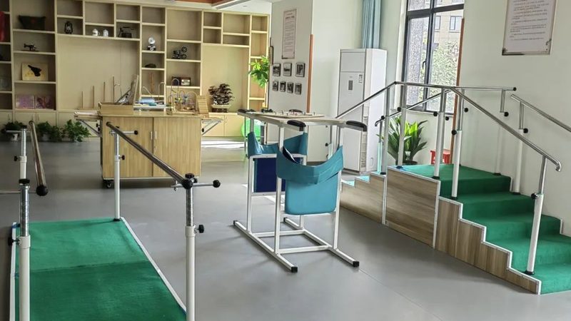 广州照顾老人护工费用：揭秘影响价格的关键因素**